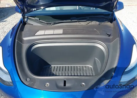 2020 Tesla Model Y Long Range Dual Motor All-Wheel Drive из США, поврежденный, VIN 5YJYGDEE8LF031142